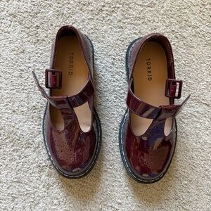 Torrid ~ Oxblood Maroon Burgundy Patent Leather ~ Lug Mary Janes Shoes ~ 6.5WW